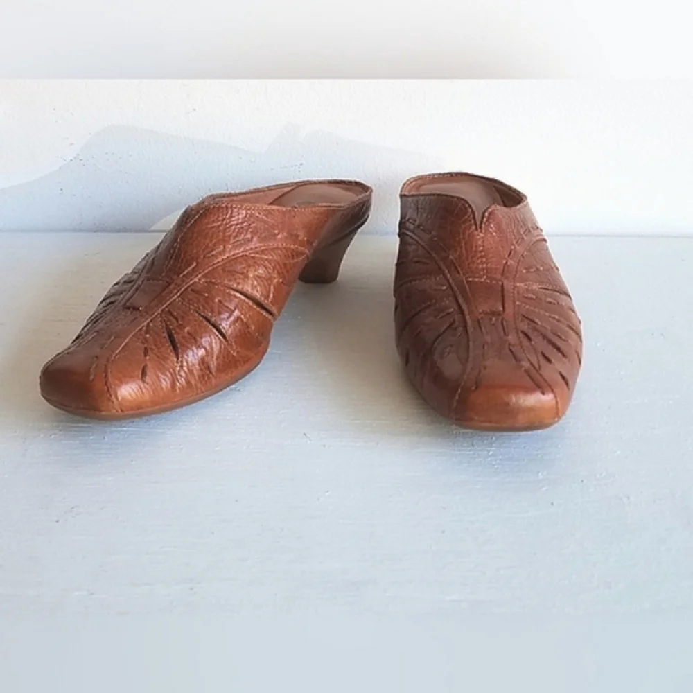 Lafayette Leather Mules by Nuture - Picture 2 of 12